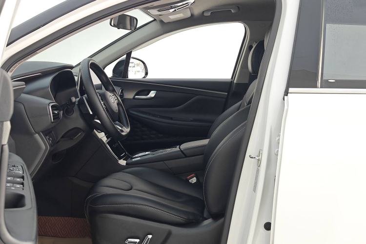 Used Hyundai Santa Fe 2020 380 TGDi Automatic Two-Wheel Drive GL Elite Edition Interior 11