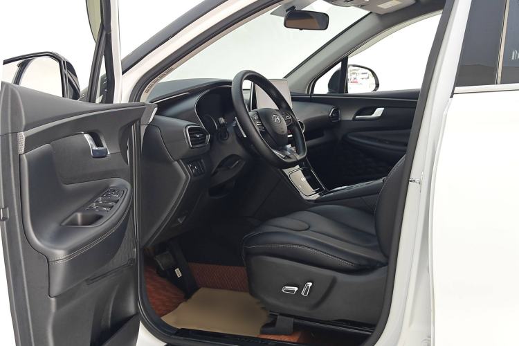 Used Hyundai Santa Fe 2020 380 TGDi Automatic Two-Wheel Drive GL Elite Edition Interior 12