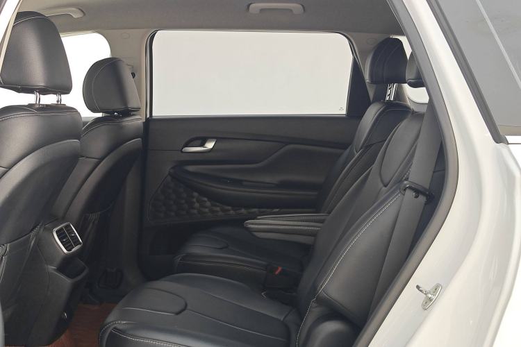 Used Hyundai Santa Fe 2020 380 TGDi Automatic Two-Wheel Drive GL Elite Edition Interior 9