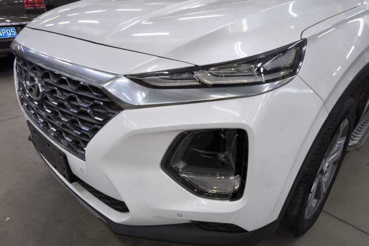 Used Hyundai Santa Fe 2020 380 TGDi Automatic Two-Wheel Drive GLS Luxury Edition Left Front Headlight