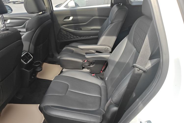 Used Hyundai Santa Fe 2020 380 TGDi Automatic Two-Wheel Drive GLS Luxury Edition Left Rear Seat