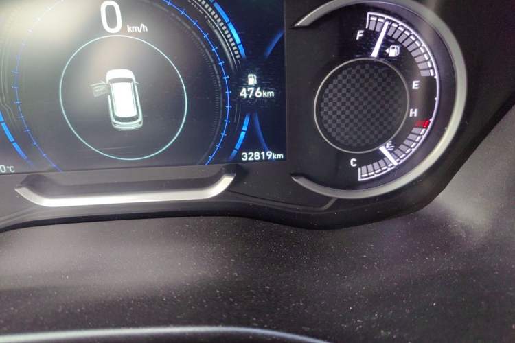 Used Hyundai Santa Fe 2020 380 TGDi Automatic Two-Wheel Drive GLS Luxury Edition Odometer Close Up
