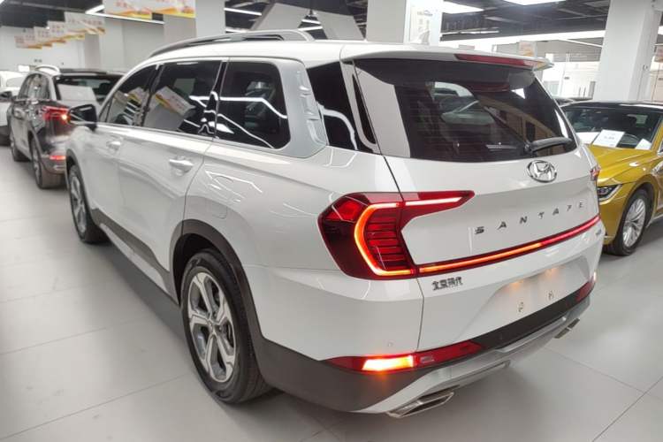 Used Hyundai Santa Fe 2020 380 TGDi Automatic Two-Wheel Drive GLS Luxury Edition Rear Left 45 Deg