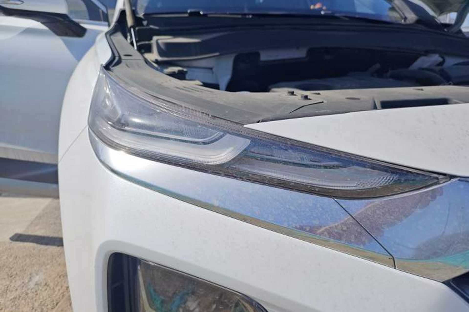 Used Hyundai Santa Fe 2020 380 TGDi Automatic All-Wheel Drive DLX HTRAC Prestige PLUS Right Front Headlight