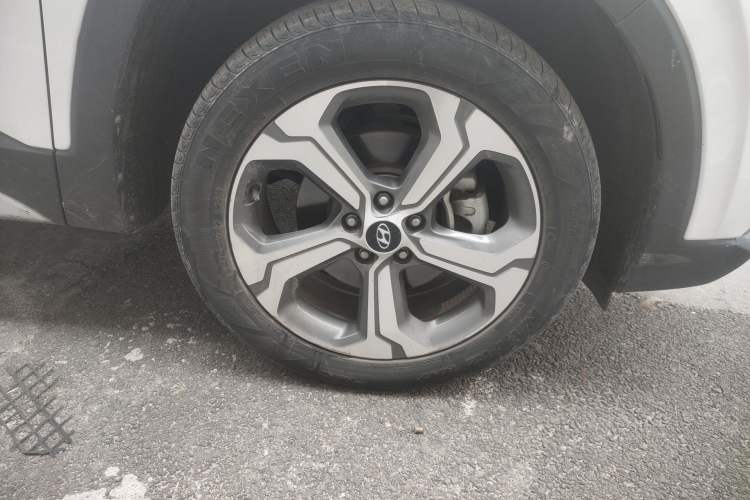 Used Hyundai Santa Fe 2020 380 TGDi Automatic Two-Wheel Drive GLS Luxury Edition Right Front Wheel Hub