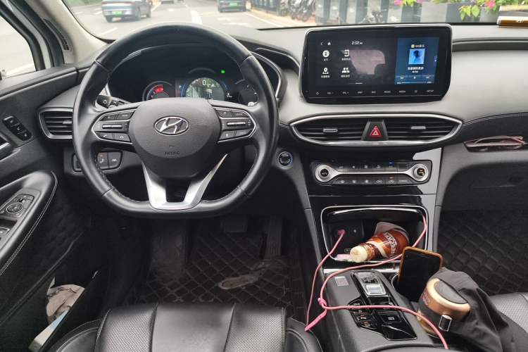Used Hyundai Santa Fe 2020 380 TGDi Automatic Two-Wheel Drive DLX Prestige Edition PLUS Steering Wheel