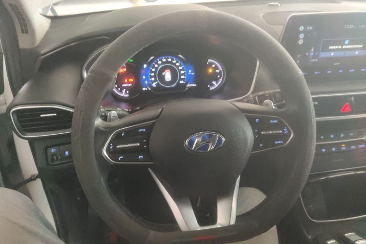 Used Hyundai Santa Fe 2020 380 TGDi Automatic Two-Wheel Drive GLS Luxury Edition Steering Wheel