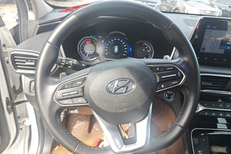 Used Hyundai Santa Fe 2020 380 TGDi Automatic All-Wheel Drive DLX HTRAC Prestige PLUS Steering Wheel