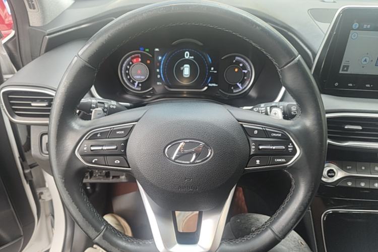 Used Hyundai Santa Fe 2020 380 TGDi Automatic All-Wheel Drive DLX HTRAC Prestige PLUS Steering Wheel
