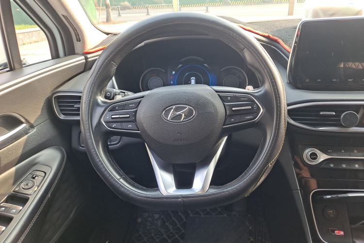 Used Hyundai Santa Fe 2020 380 TGDi Automatic Two-Wheel Drive GLS Luxury Edition Steering Wheel
