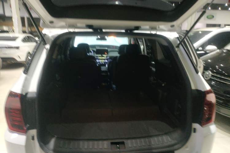 Used Hyundai Santa Fe 2020 380 TGDi Automatic Two-Wheel Drive GLS Luxury Edition Trunk