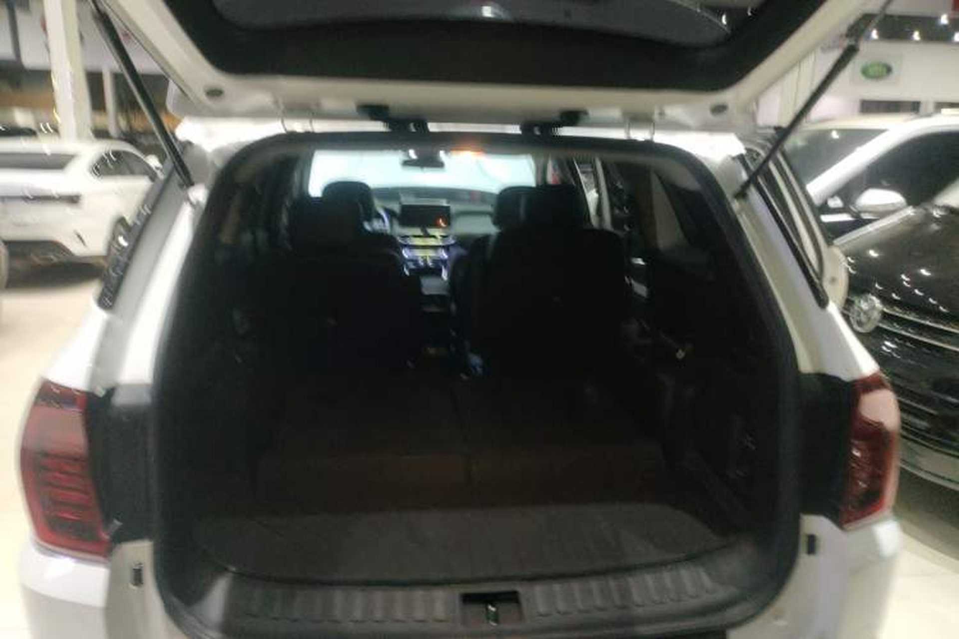 Used Hyundai Santa Fe 2020 380 TGDi Automatic Two-Wheel Drive GLS Luxury Edition Trunk
