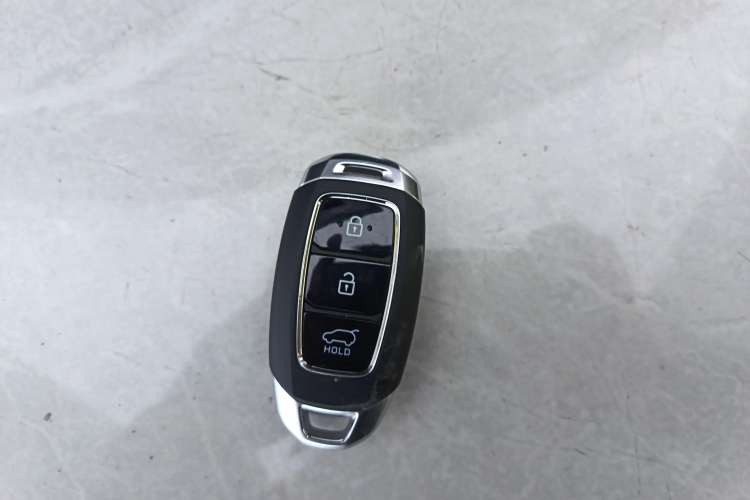 Used Hyundai Santa Fe 2020 380 TGDi Automatic Two-Wheel Drive GLS Luxury Edition Vehicle Key