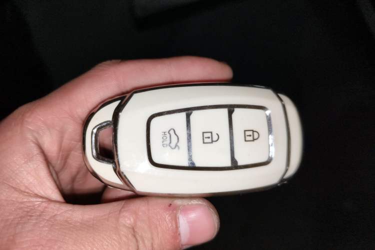 Used Hyundai Santa Fe 2020 380 TGDi Automatic Two-Wheel Drive GLS Luxury Edition Vehicle Key