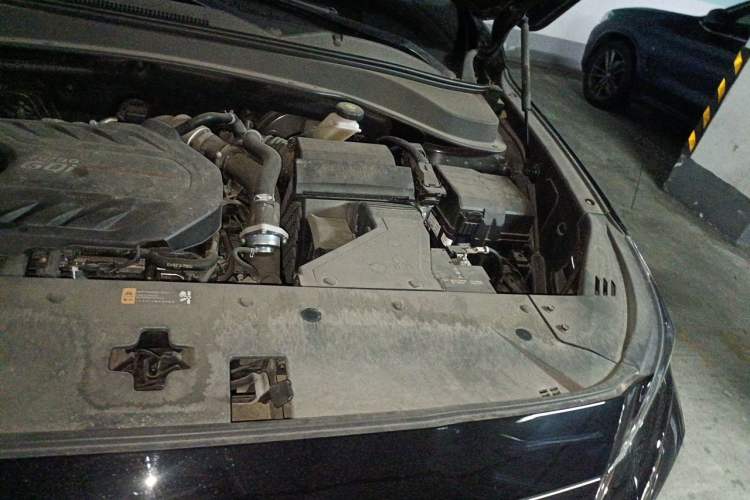 Used Hyundai Santa Fe 2023 Traveler 380T GDi Automatic Two-Wheel Drive GLX Elite Edition Engine Bay Left