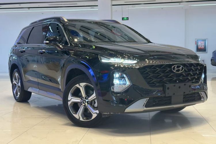 Used Hyundai Santa Fe 2023 Traveler 380T GDi Automatic All-Wheel Drive GLX HTRAC Elite Edition Exterior 1
