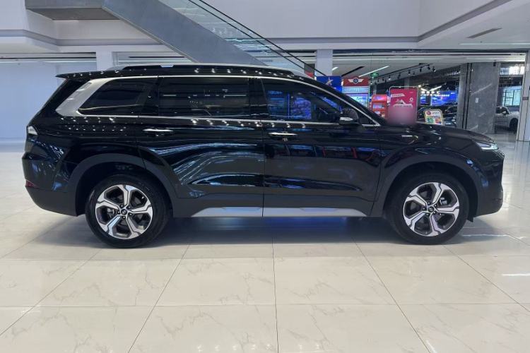 Used Hyundai Santa Fe 2023 Traveler 380T GDi Automatic All-Wheel Drive GLX HTRAC Elite Edition Exterior 3