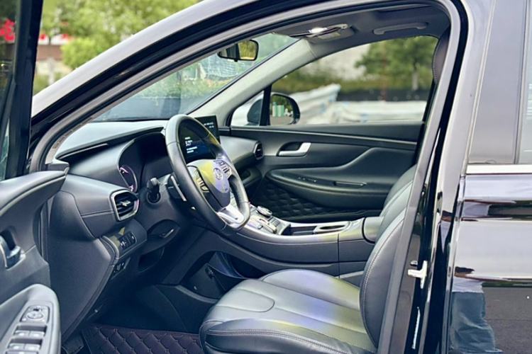 Used Hyundai Santa Fe 2023 Traveler 380T GDi Automatic Two-Wheel Drive GLX Elite Edition Left Front Seat
