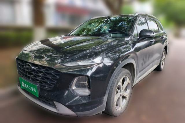 Ojetý Hyundai Santa Fe 2023 Traveler 380T GDi Automatic Two-Wheel Drive GLX Elite Edition