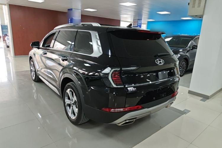 Used Hyundai Santa Fe 2023 Traveler 380T GDi Automatic All-Wheel Drive GLX HTRAC Elite Edition Rear Left 45 Deg