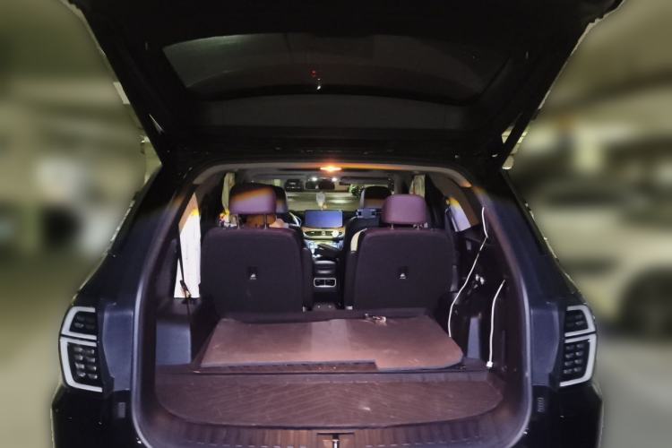 Used Hyundai Santa Fe 2023 Traveler 380T GDi Automatic All-Wheel Drive TOP HTRAC Flagship Edition Trunk