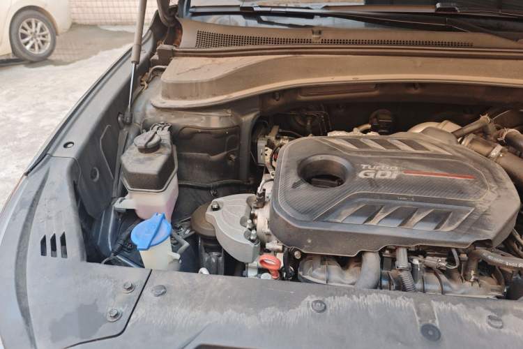Used Hyundai Santa Fe 2023 Traveler 380T GDi Automatic All-Wheel Drive GLX HTRAC Elite Edition Engine Bay Right