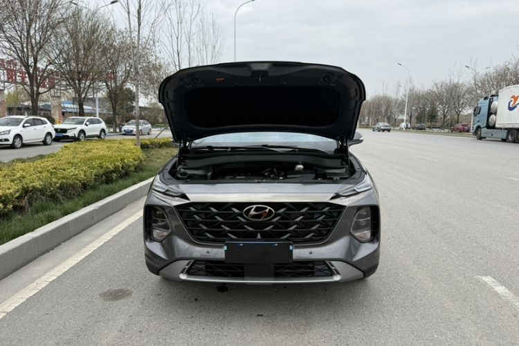 Used Hyundai Santa Fe 2023 Traveler 380T GDi Automatic Two-Wheel Drive GLX Elite Edition Exterior 2