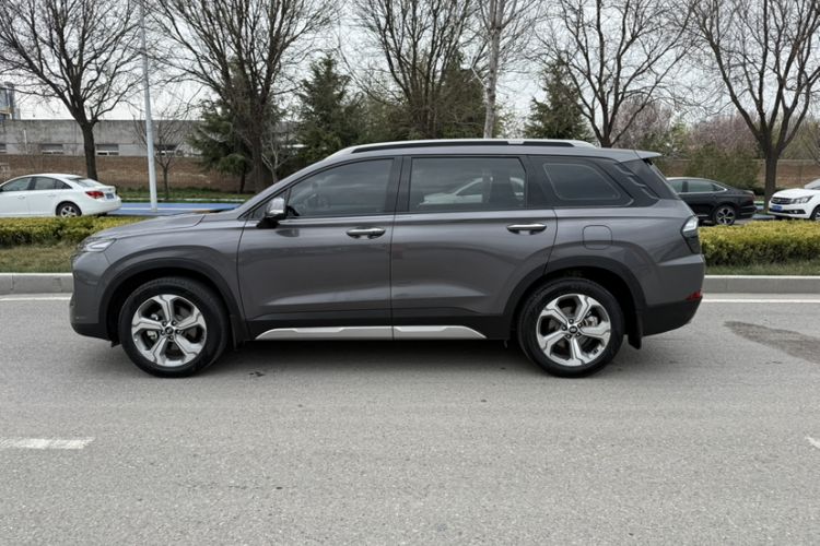 Used Hyundai Santa Fe 2023 Traveler 380T GDi Automatic Two-Wheel Drive GLX Elite Edition Exterior 4