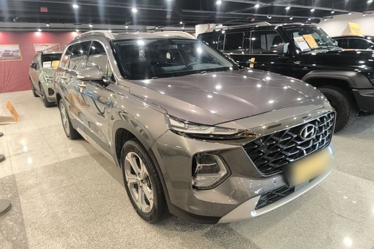 Used Hyundai Santa Fe 2023 Traveler 380T GDi Automatic Two-Wheel Drive GLX Elite Edition Front Right 45 Deg