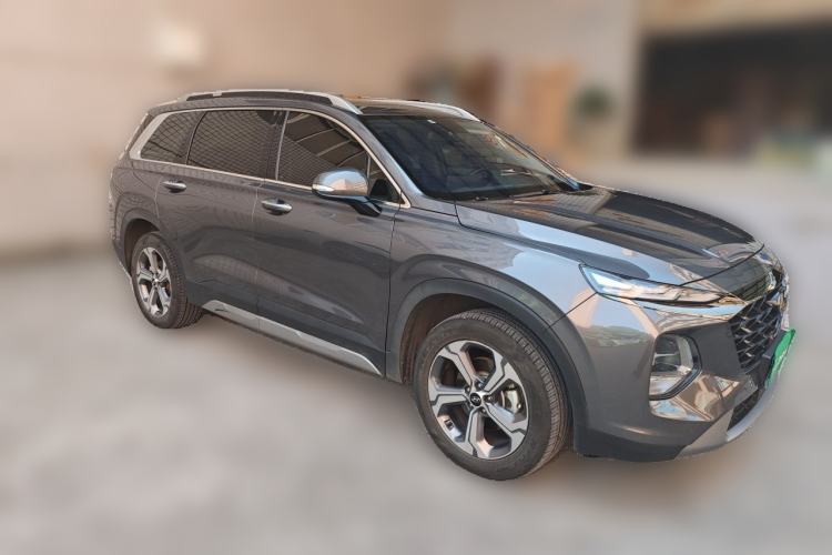 Used Hyundai Santa Fe 2023 Traveler 380T GDi Automatic All-Wheel Drive GLX HTRAC Elite Edition Front Right 45 Deg