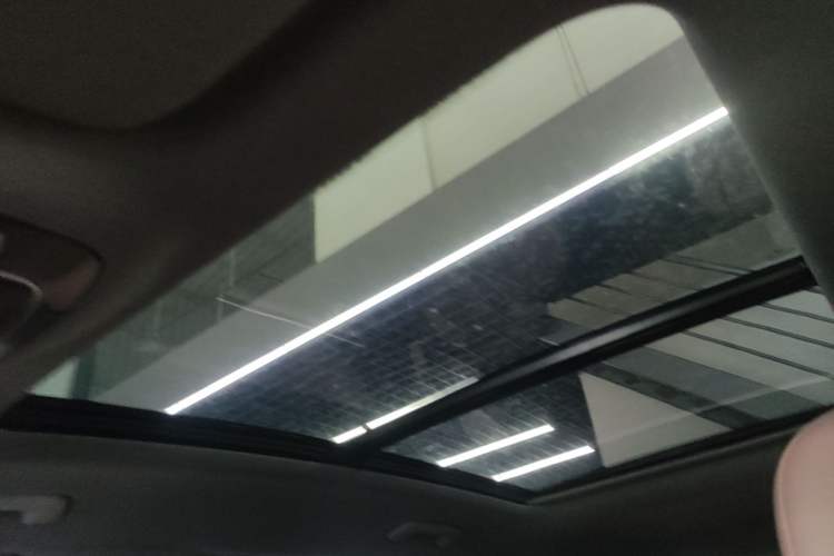 Used Hyundai Santa Fe 2023 Traveler 380T GDi Automatic Two-Wheel Drive GLX Elite Edition Headliner