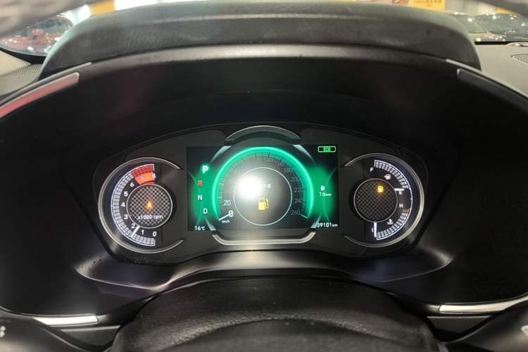 Used Hyundai Santa Fe 2023 Traveler 380T GDi Automatic Two-Wheel Drive GLX Elite Edition Instrument Cluster