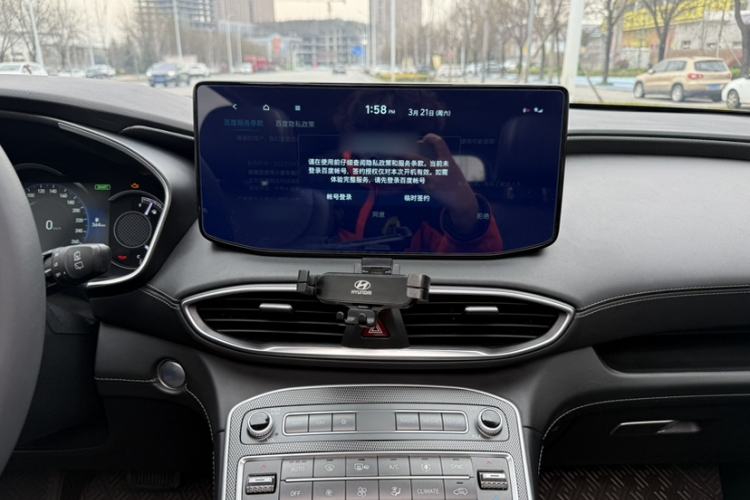 Used Hyundai Santa Fe 2023 Traveler 380T GDi Automatic Two-Wheel Drive GLX Elite Edition Interior 3