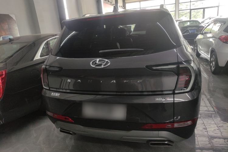 Used Hyundai Santa Fe 2023 Traveler 380T GDi Automatic Two-Wheel Drive GLX Elite Edition Rear