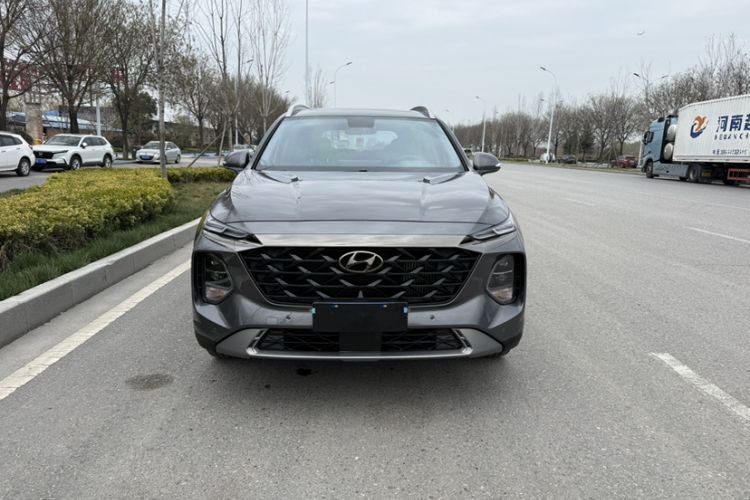 Used Hyundai Santa Fe 2023 Traveler 380T GDi Automatic Two-Wheel Drive GLX Elite Edition Roof