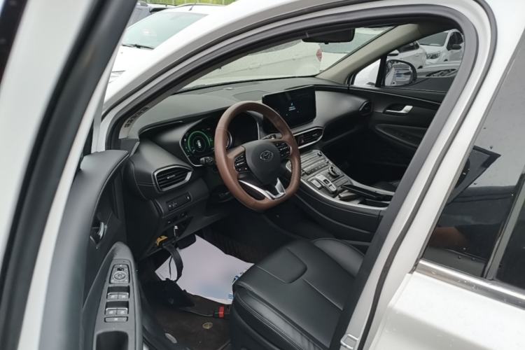 Used Hyundai Santa Fe 2023 Traveler 380T GDi Automatic All-Wheel Drive GLX HTRAC Elite Edition Driver Seat
