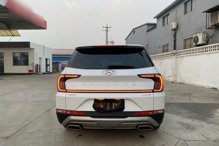 Used Hyundai Santa Fe 2023 Traveler 380T GDi Automatic Two-Wheel Drive GLX Elite Edition Exterior 1