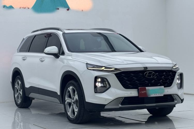 Used Hyundai Santa Fe 2023 Traveler 380T GDi Automatic All-Wheel Drive GLX HTRAC Elite Edition Exterior 2