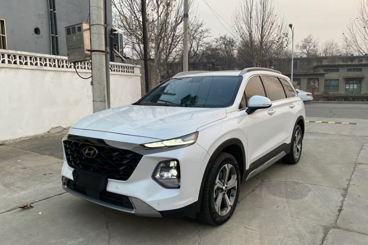 Used Hyundai Santa Fe 2023 Traveler 380T GDi Automatic Two-Wheel Drive GLX Elite Edition Exterior 3