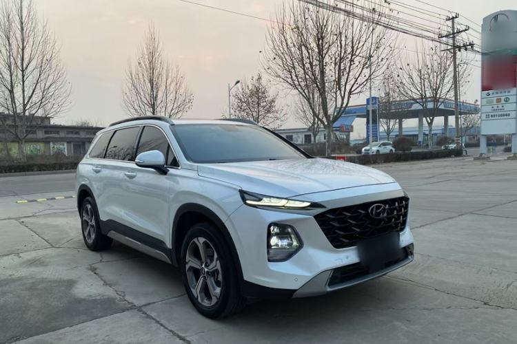 Used Hyundai Santa Fe 2023 Traveler 380T GDi Automatic Two-Wheel Drive GLX Elite Edition Exterior 4