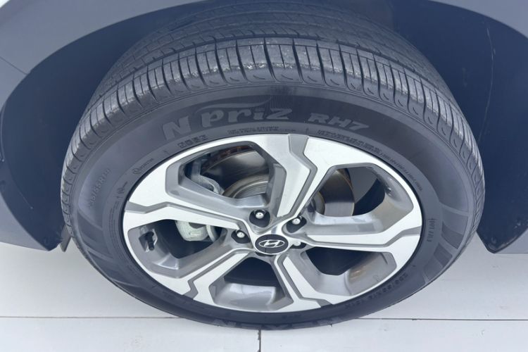 Used Hyundai Santa Fe 2023 Traveler 380T GDi Automatic All-Wheel Drive GLX HTRAC Elite Edition Exterior 4
