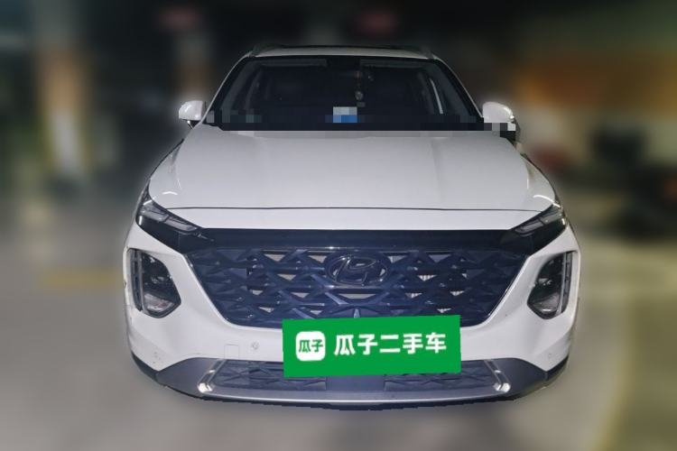 Used Hyundai Santa Fe 2023 Traveler 380T GDi Automatic Two-Wheel Drive GLX Elite Edition Front