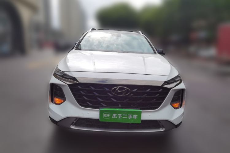 Used Hyundai Santa Fe 2023 Traveler 380T GDi Automatic All-Wheel Drive GLX HTRAC Elite Edition Front