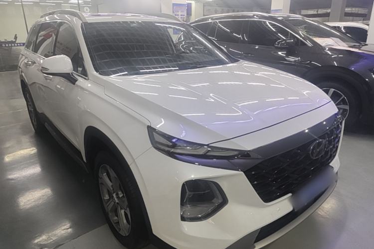 Used Hyundai Santa Fe 2023 Traveler 380T GDi Automatic Two-Wheel Drive GLX Elite Edition Front Right 45 Deg