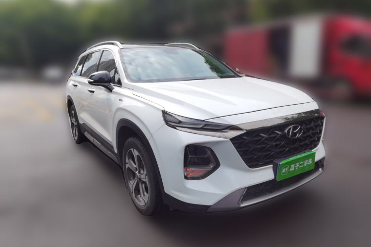 Used Hyundai Santa Fe 2023 Traveler 380T GDi Automatic All-Wheel Drive GLX HTRAC Elite Edition Front Right 45 Deg