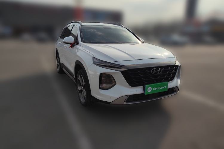 Used Hyundai Santa Fe 2023 Traveler 380T GDi Automatic Two-Wheel Drive GLX Elite Edition Front Right 45 Deg