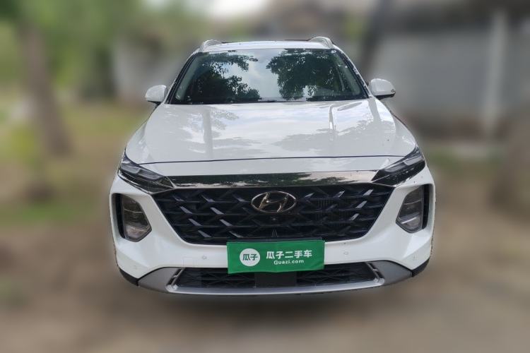 Used Hyundai Santa Fe 2023 Traveler 380T GDi Automatic All-Wheel Drive LUX HTRAC Prestige Edition Front