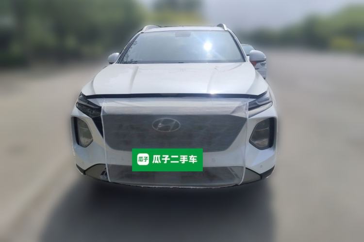 Used Hyundai Santa Fe 2023 Traveler 380T GDi Automatic Two-Wheel Drive GLX Elite Edition Front