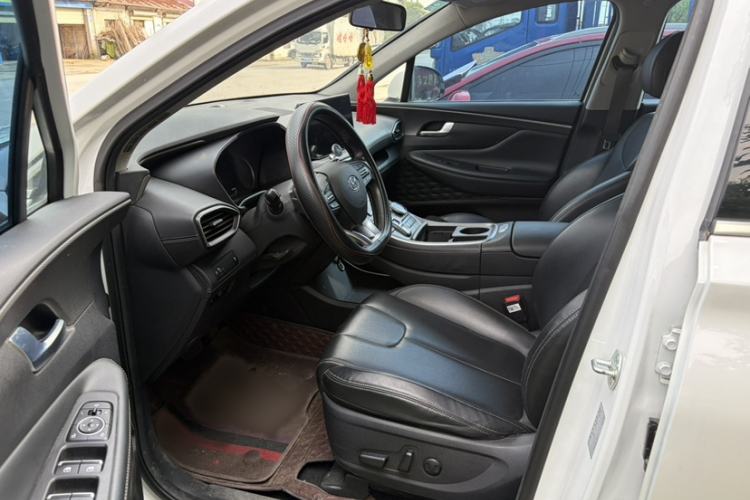 Used Hyundai Santa Fe 2023 Traveler 380T GDi Automatic Two-Wheel Drive GLX Elite Edition Interior 1