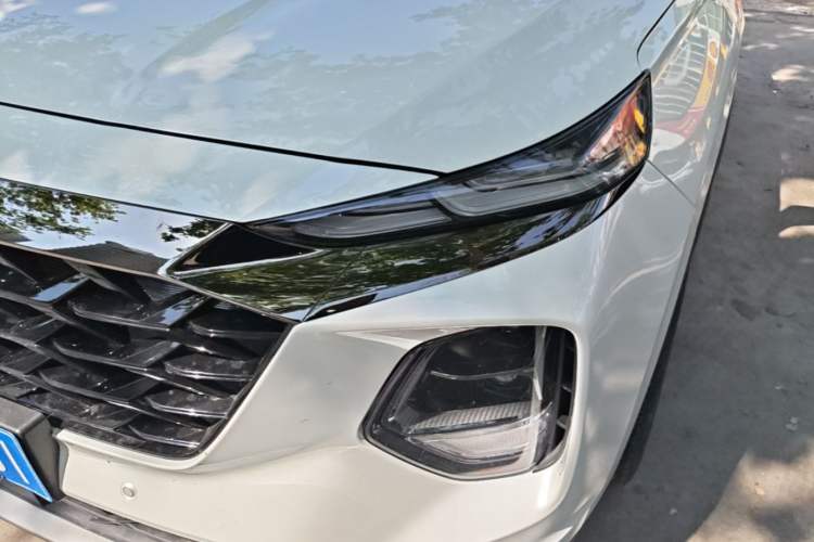 Used Hyundai Santa Fe 2023 Traveler 380T GDi Automatic Two-Wheel Drive GLX Elite Edition Left Front Headlight